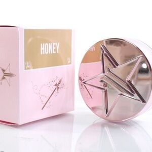 Jeffrey Star Magic Star Luminous Setting Powder- Honey